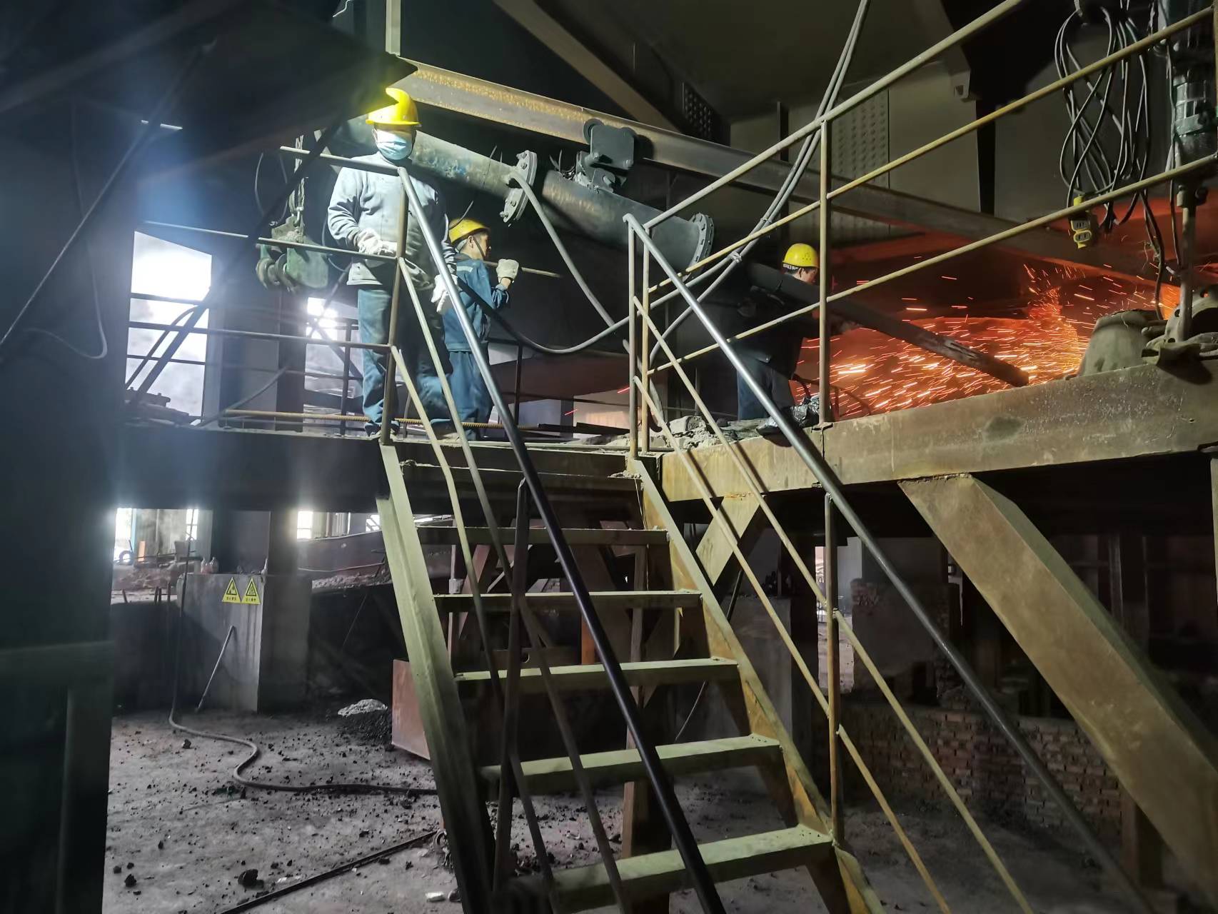 Crushing and screening equipment